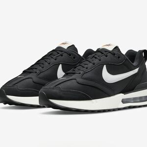 NEW Nike Air Max Dawn Sneakers In Black & Summit White Size US Women's 7